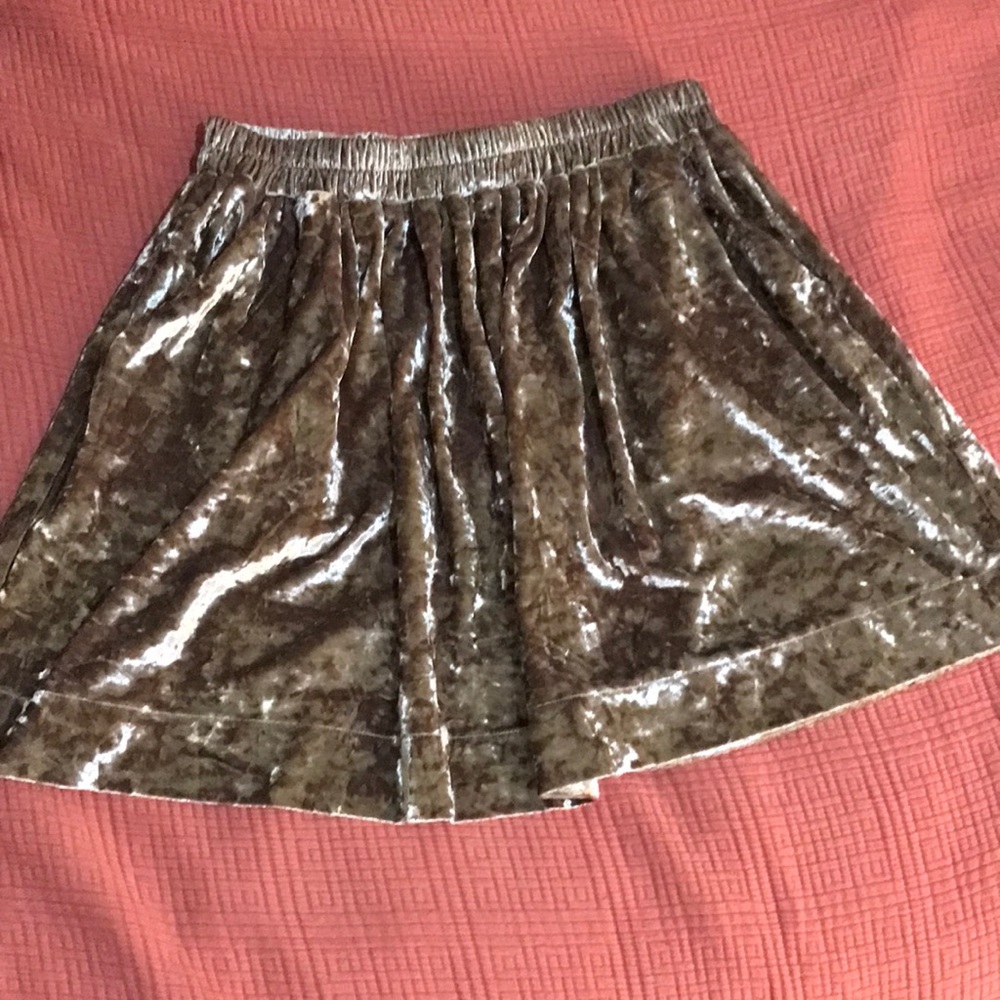 Beautiful velvet circle skirt with pockets